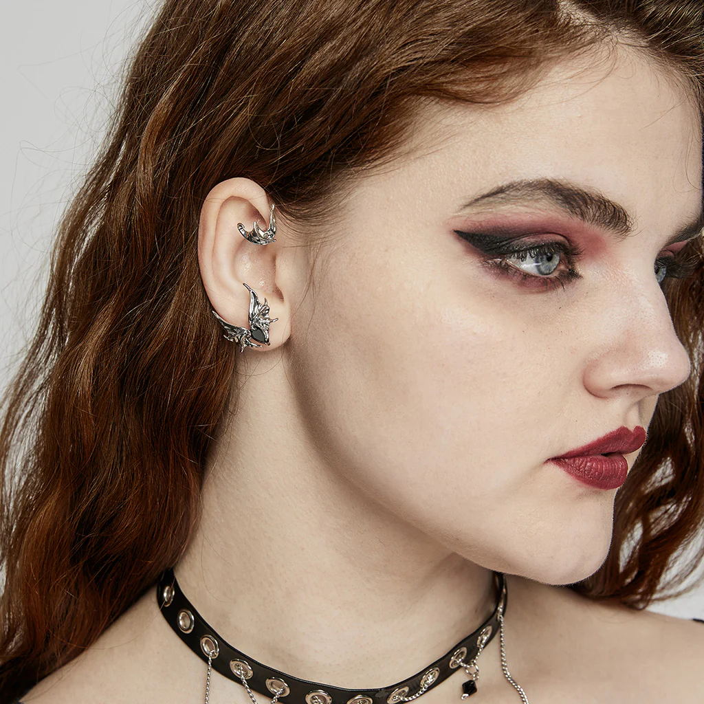 Goth Heart Shape Bat Earbone Earring - Image 7