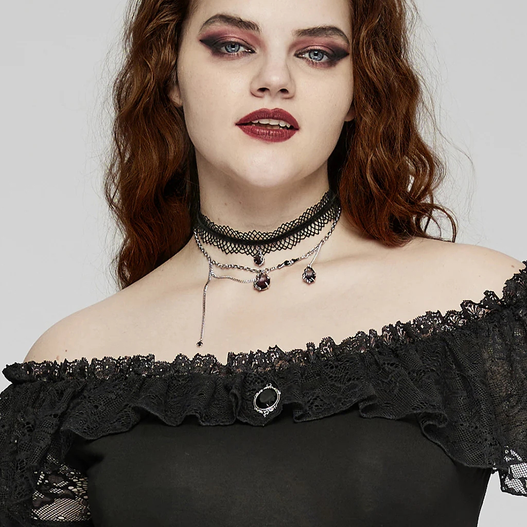 Goth Lace Gradient Pendant Choker - Image 2